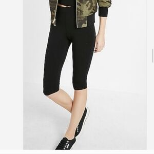 Express XL Black Cropped Workout Leggings Pockets